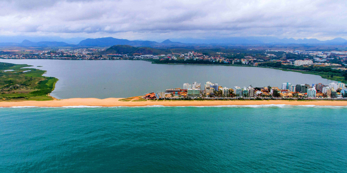 Macaé realiza consulta pública para ouvir moradores e frequentadores sobre problemas e prioridades do litoral e elaborar o Plano Municipal de Gerenciamento Costeiro.