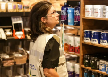 Suplementos em goma conquistam consumidores pela praticidade, mas especialistas alertam para cuidados com composição, dose, absorção e indicação.