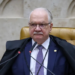 Edson Fachin pede tranquilidade e respeito ao voto antes das eleições de 2026, enquanto AGU solicita investigação sobre suposto financiamento externo contra o STF.