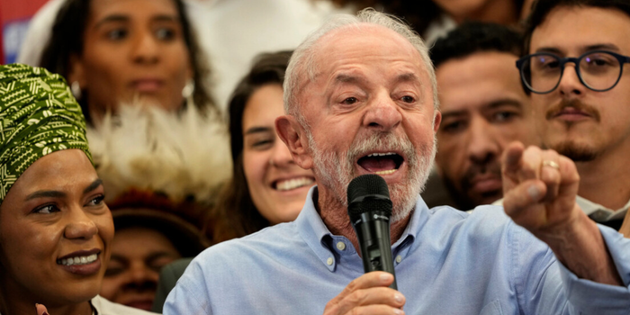 Planalto nega contato entre Lula e Roberta Luchsinger, que pretende negociar delação premiada em meio a investigações da Polícia Federal.