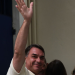 Parlamentares do PT anunciam pedido de prisão preventiva contra Flávio Bolsonaro e pretendem solicitar inclusão do senador na lista vermelha da Interpol.