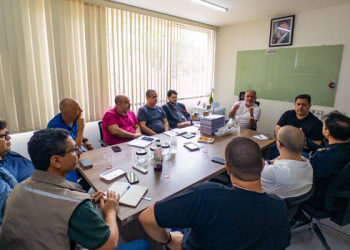 Macaé fará cadastro de veículos entre 4 e 18 de novembro para controlar o acesso ao bairro Pecado durante as Águas Dançantes do Natal Magia 2026.