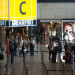 Aeroportos brasileiros devem receber mais de 2 milhões de passageiros no feriado de Finados, entre 30 de outubro e 3 de novembro, segundo o Ministério do Turismo.