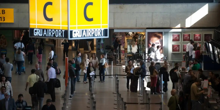 Aeroportos brasileiros devem receber mais de 2 milhões de passageiros no feriado de Finados, entre 30 de outubro e 3 de novembro, segundo o Ministério do Turismo.