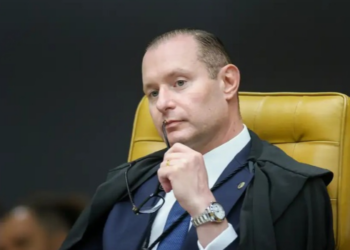 STF dá 48 horas para a Anatel explicar falhas no acesso gratuito ao e-Título, Pardal e outros serviços digitais da Justiça Eleitoral.