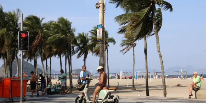 Municípios que administram praias e orlas da União devem entregar relatório até 12 de dezembro, com dados sobre conservação, infraestrutura e gestão dos espaços.