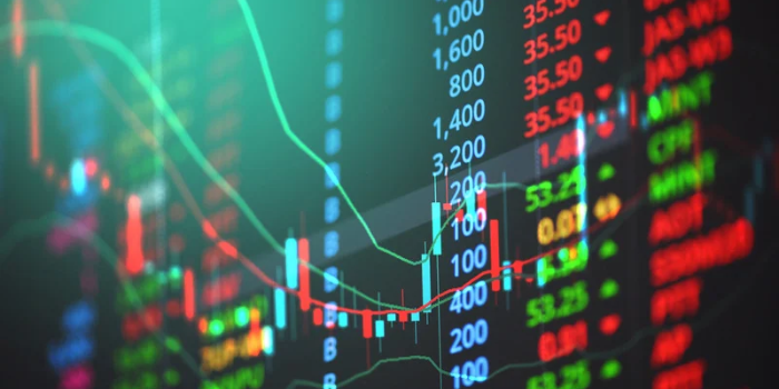 Bolsa brasileira aciona circuit breaker após queda de 10% nesta segunda (26). Ibovespa chega a recuar 17,34% e dólar atinge R$ 5,60 após eleição.