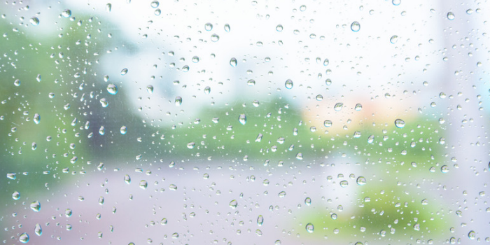 Chuvas intensas, rajadas de vento e raios colocam estados do Sudeste e Centro-Oeste em alerta, enquanto temperaturas elevadas persistem no Norte e Nordeste