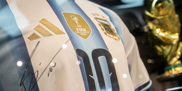 Messi inicia despedida da seleção argentina aos 39 anos antes de amistoso contra o Benin, em Buenos Aires, após 21 anos defendendo a Albiceleste.