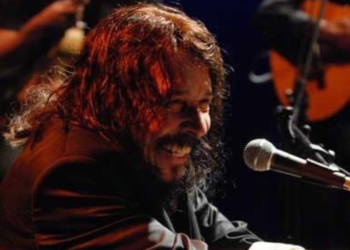 Morre Benito di Paula, aos 84 anos, em São Paulo. Cantor enfrentava câncer de próstata e deixa clássicos do samba como Retalhos de Cetim.