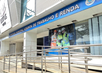 Mutirão oferece emissão da Carteira de Identidade Nacional para estudantes que farão o Enem. Atendimento exclusivo acontece nas sextas-feiras de outubro.