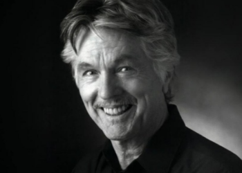 Tom Skerritt, ator de Alien, Top Gun e MAS*H, morre aos 93 anos. Relembre a carreira do astro de Hollywood, vencedor do Emmy.