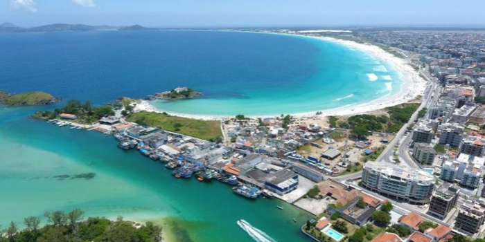 Cabo Frio terá sol e até 28°C no início da Semana do Saco Cheio. Veja quando a chuva pode voltar e a previsão para o feriado de 12 de outubro.