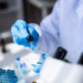 Anvisa autoriza testes em humanos da Vivaxin, vacina brasileira contra a malária causada pelo Plasmodium vivax. Pesquisa prevê investimento de R$ 12 milhões.