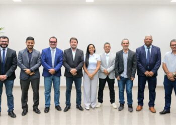 Mazinho Batista é reeleito presidente da Câmara de Quissamã e fortalece grupo do prefeito