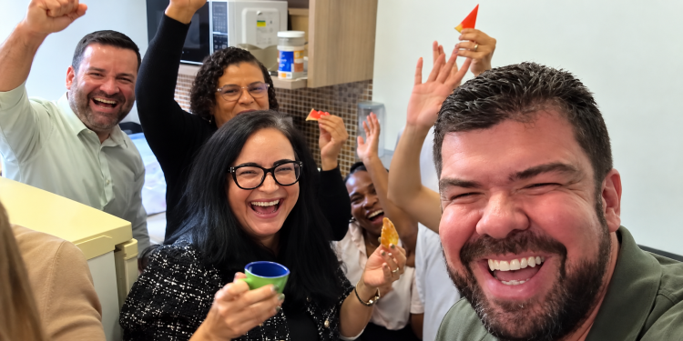 Welberth Rezende celebra o Dia do Servidor Público com mensagem de agradecimento aos profissionais da administração municipal de Macaé.