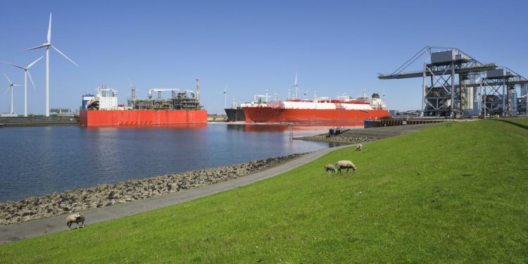 Preço do gás europeu alcança maior nível desde 2022 e acende alerta para impactos na economia e nas contas de energia.
